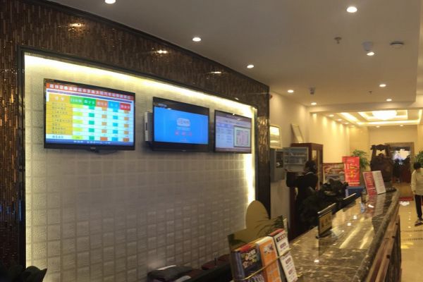 GreenTree Inn Gaobeidian City Jingguang South Street Bus Station Express Hotel (Baoding)